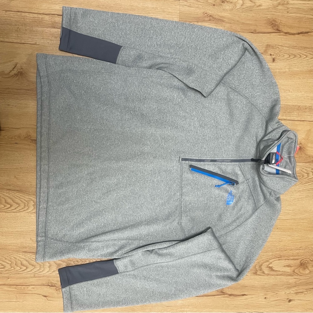 North Face quarter zip pullover